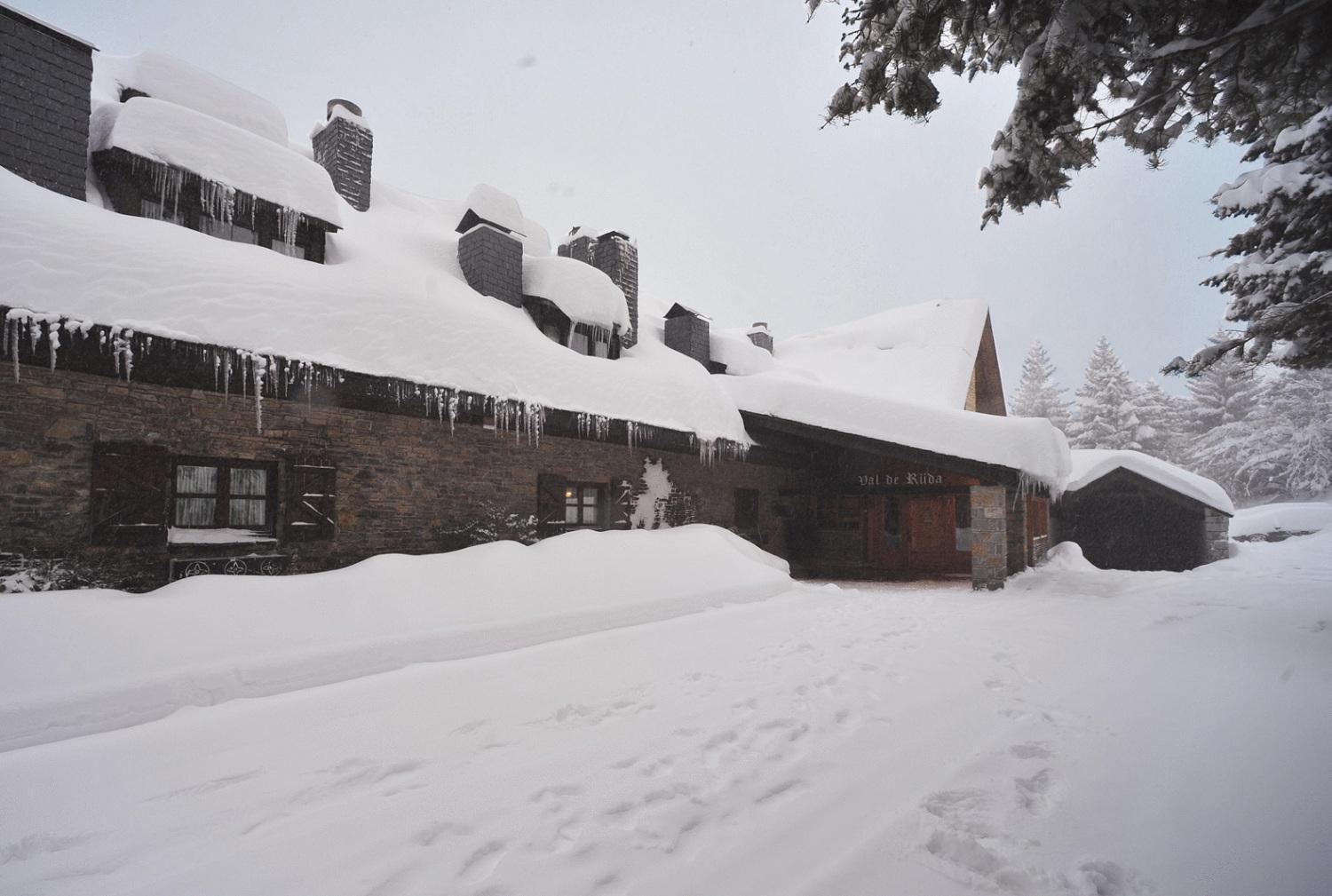 Hotel Val De Ruda Baqueira Beret Eksteriør bilde